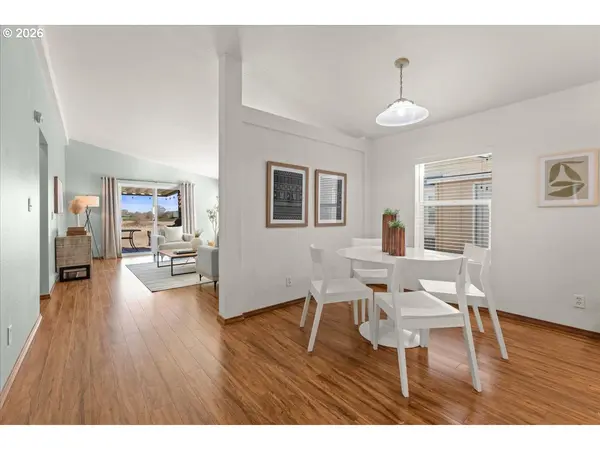 51374 SE Hoodview DR, Scappoose, OR 97056