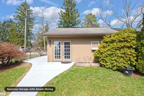 36542 Marquardt DR, New Baltimore, MI 48047