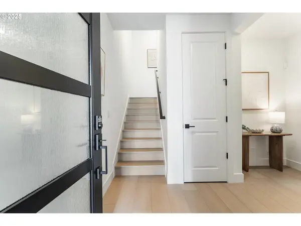 3836 NW 64TH AVE ##4, Camas, WA 98607