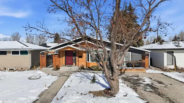 5750 41 Street CRES, Red Deer, AB T4N 1B2