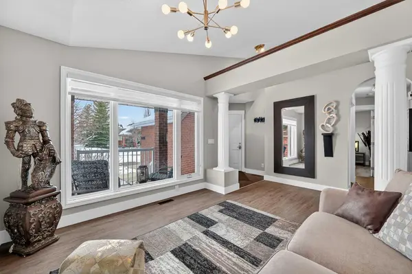 140 Citadel PARK NW, Calgary, AB T3G 3Y1