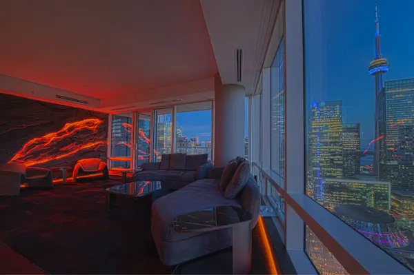 180 University AVE #3301, Toronto C01, ON M5H 0A2