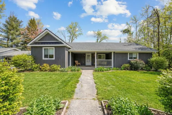 7229 Davy DR, Ramara, ON L0K 2B0