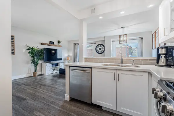 2065 Amherst Heights CT #43, Burlington, ON L7P 4S1