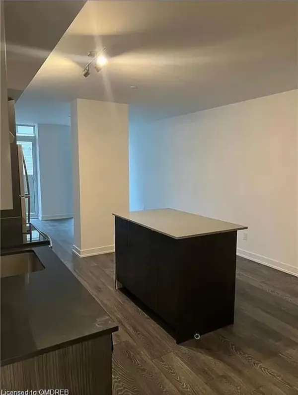 1119 Cooke BLVD ##B120, Burlington, ON L7T 0C7