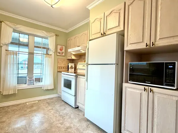 5 Susan CT, Kawartha Lakes, ON K9H 4H1