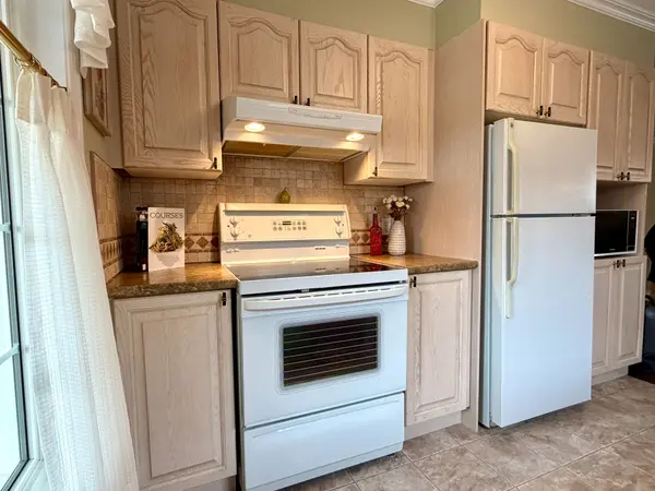 5 Susan CT, Kawartha Lakes, ON K9H 4H1