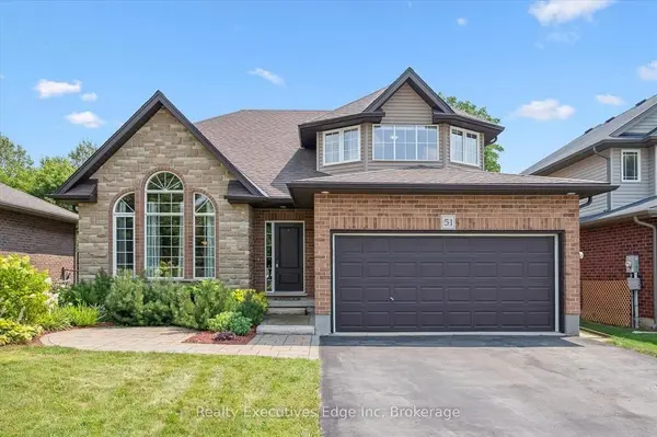 51 Marr DR, Centre Wellington, ON N0B 1S0