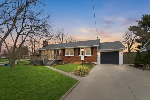 40 Nickerson AVE, St. Catharines, ON L2N 3M4