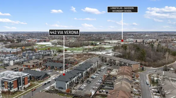 442 Via Verona AVE #22, Barrhaven, ON K2J 6B3