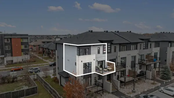 442 Via Verona AVE #22, Barrhaven, ON K2J 6B3