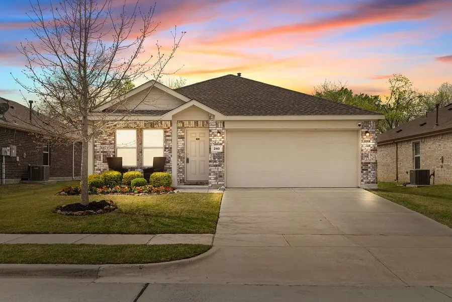 240 Westpark Drive, Anna, TX 75409