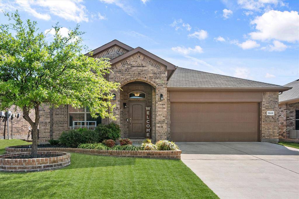 1040 Brownford Drive, Fort Worth, TX 76028