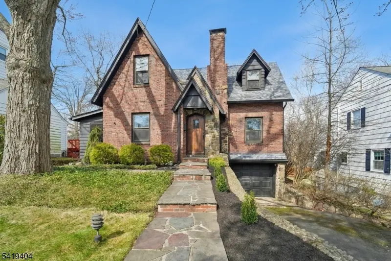 9 Dogwood Rd, West Orange Twp., NJ 07052