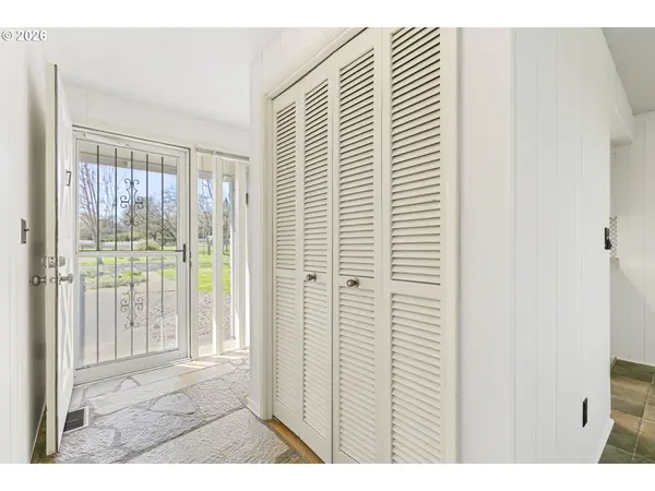 10418 CHAMPOEG RD, Aurora, OR 97002