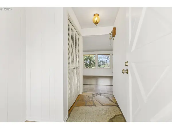 10418 CHAMPOEG RD, Aurora, OR 97002