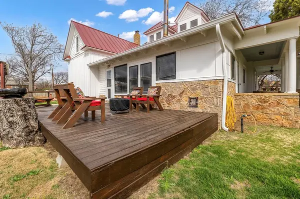 641 W 3rd Street, Baird, TX 79504