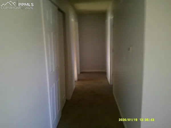 4427 E Eastcrest CIR, Colorado Springs, CO 80916