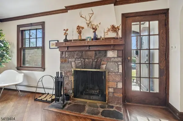 9 Dogwood Rd, West Orange Twp., NJ 07052