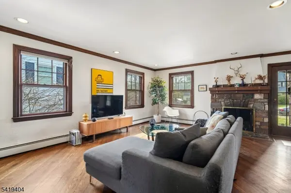 9 Dogwood Rd, West Orange Twp., NJ 07052