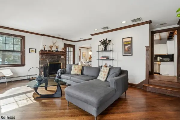 9 Dogwood Rd, West Orange Twp., NJ 07052