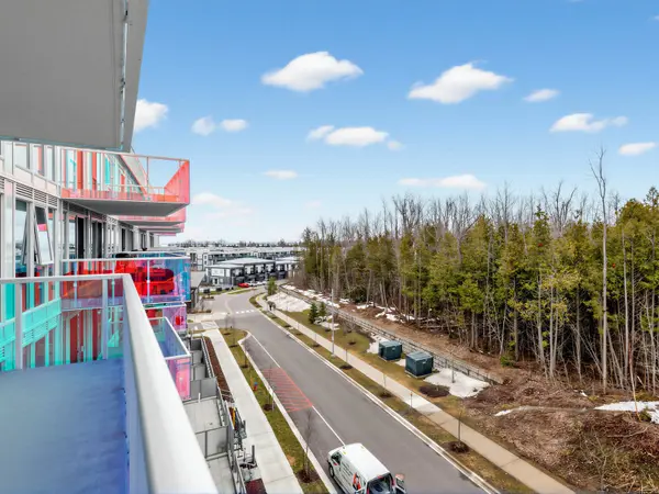 333 Sunseeker AVE #515, Innisfil, ON L9R 0R6