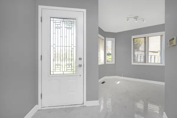 510 Taylor CRES, Burlington, ON L7L 6G3