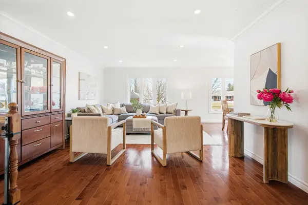 5723 Loyalist ST, Greely - Metcalfe - Osgoode - Vernon And Area, ON K0A 2W0