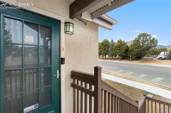 2170 Alicia PT #201, Colorado Springs, CO 80919