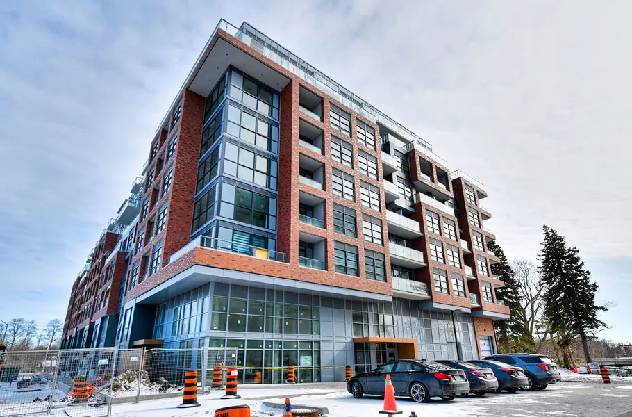 1635 Military TRL #729, Toronto E10, ON M1C 1B2