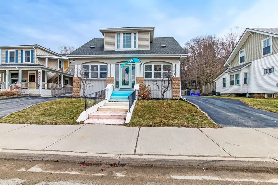 233 COLBORNE ST, Central Elgin, ON N5L 1B9