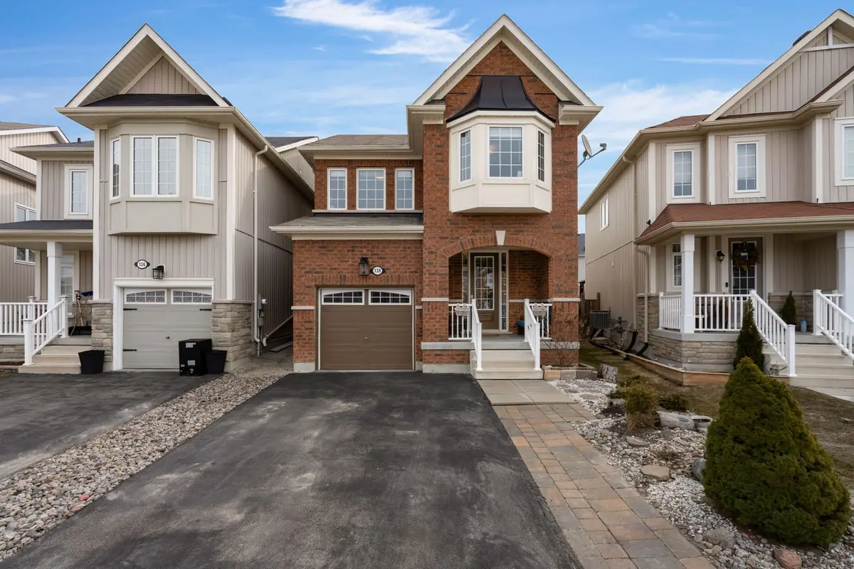 138 Mount CRES, Essa, ON L3W 0N1