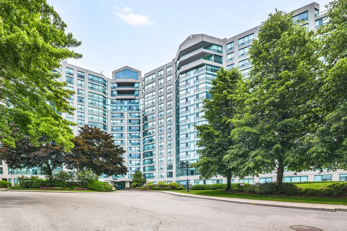 7825 Bayview AVE #1205, Markham, ON L3T 7N2