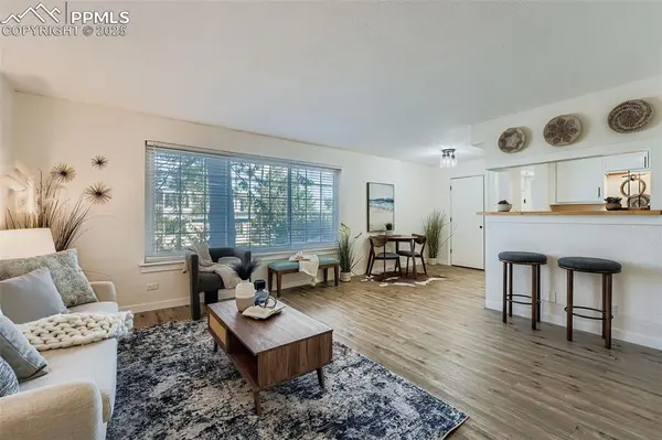 9230 E Girard AVE #7, Denver, CO 80231