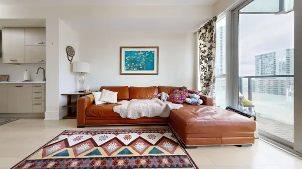 560 Front ST W #1031, Toronto C01, ON M5V 1C1