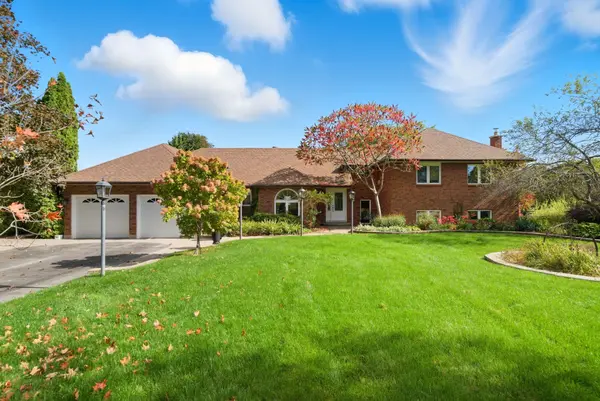 242 Stephenson Point RD, Scugog, ON L9L 1B4