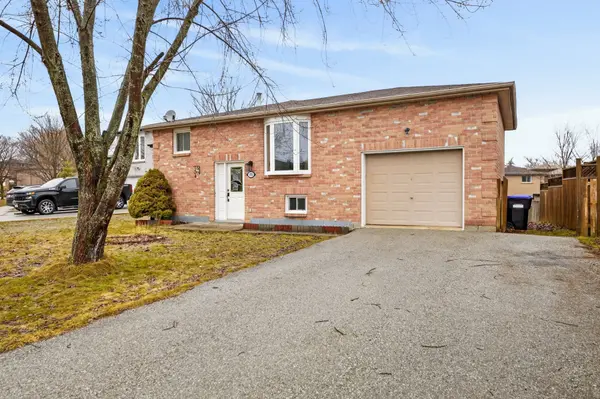 111 Ondrey ST, Bradford West Gwillimbury, ON L3Z 2X1