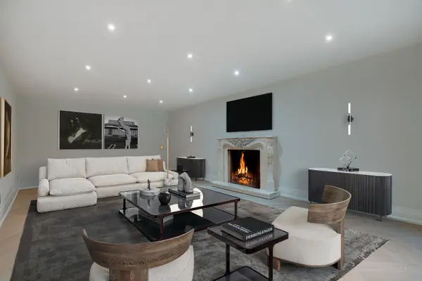 85 Cowan DR, Vaughan, ON L4L 7H4