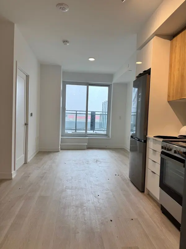 9763 Markham RD #207, Markham, ON L6E 0W4