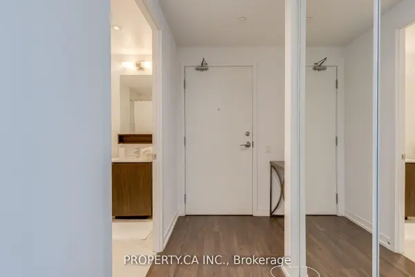 5 Buttermill AVE N #1711, Vaughan, ON L5W 1B6