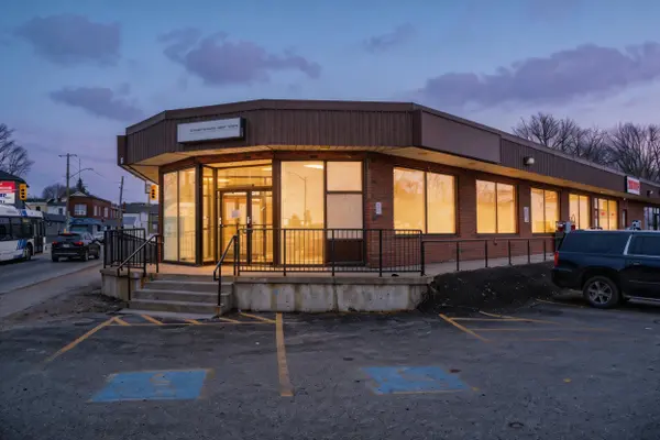 21 Essa RD #1, Barrie, ON L4N 3K4