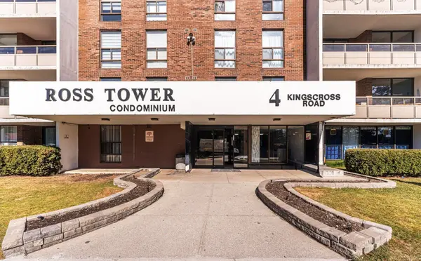 4 Kings Cross RD #1512, Brampton, ON L6T 3X8