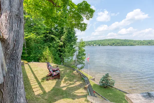 1182B Johnston LN, Frontenac, ON K0H 1B0