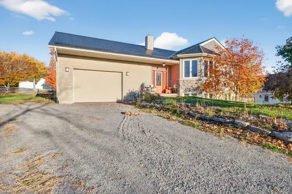 45 Huron ST, Greater Napanee, ON K7R 3L2