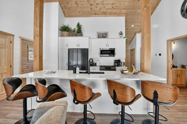 1765 Machar Strong Boundary RD, Strong, ON P0A 1Z0