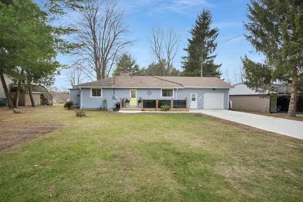 21069 Riverview DR, Thames Centre, ON N0M 2P0