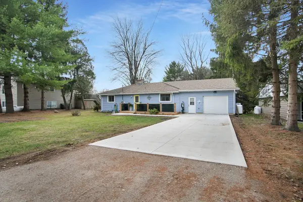 21069 Riverview DR, Thames Centre, ON N0M 2P0