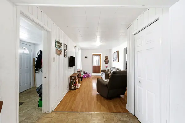 1121 Hebert ST, Cornwall, ON K6J 5A8