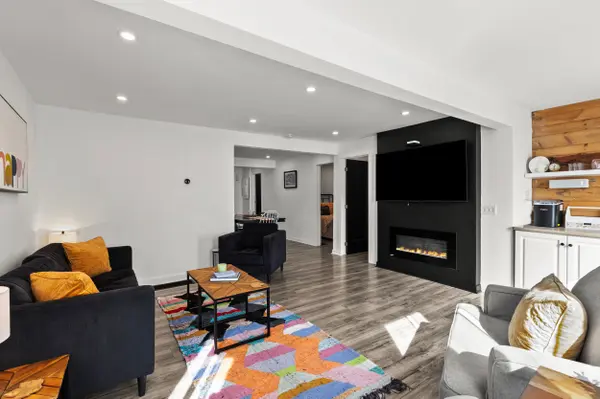 313 Ridgeway RD, Fort Erie, ON L0S 1B0