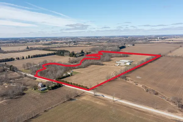 29712 Esterville RD, Chatham-kent, ON N0P 1M0